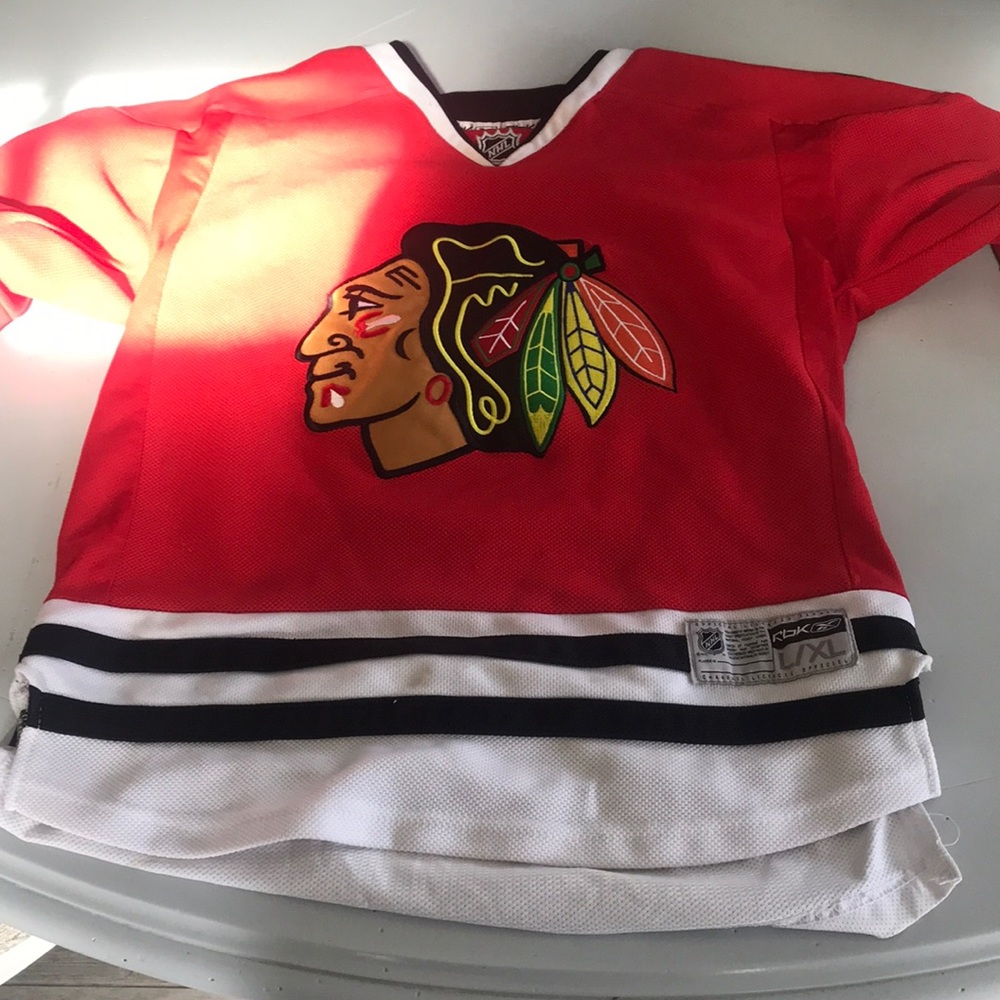 Black hawks jersey
